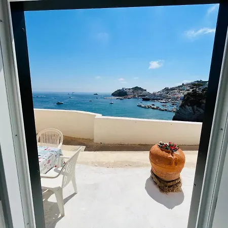 Alba - Immobilevante Appartamento Ponza